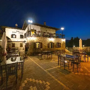 Castle אלבניה