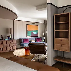 ***** فندق دو فينيي فرنسا
